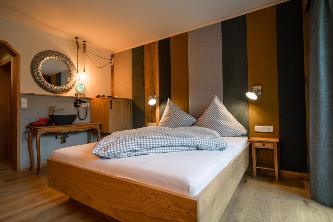 Hotel Landhaus Tirolerherz Занкт-Ульріх-ам-Піллерзе Екстер'єр фото